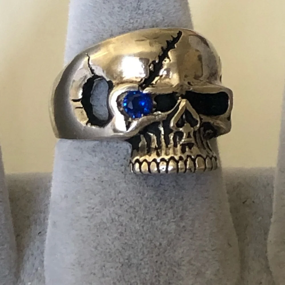 925 silver 11.25 size skull ring biker pirate blue cubic zirconia cz stones eye